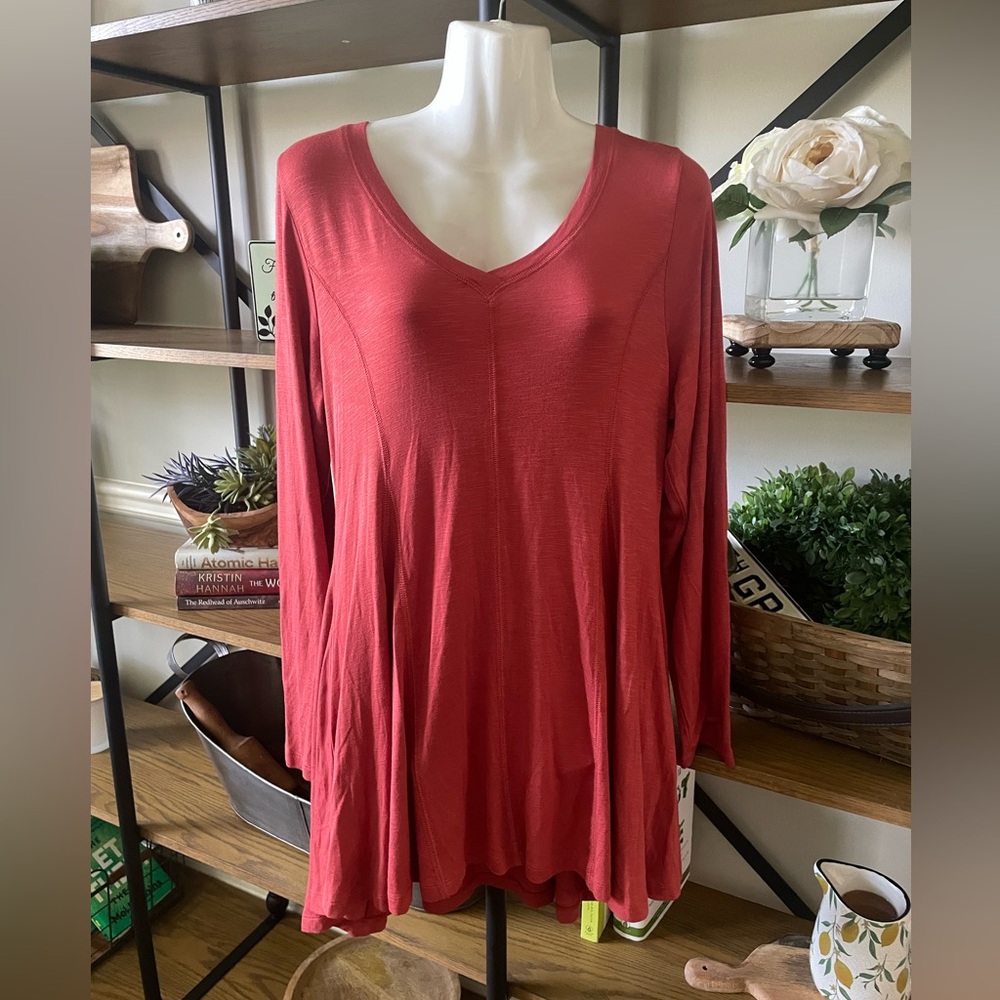 Soft Surroundings Asymmetrical Tunic Top